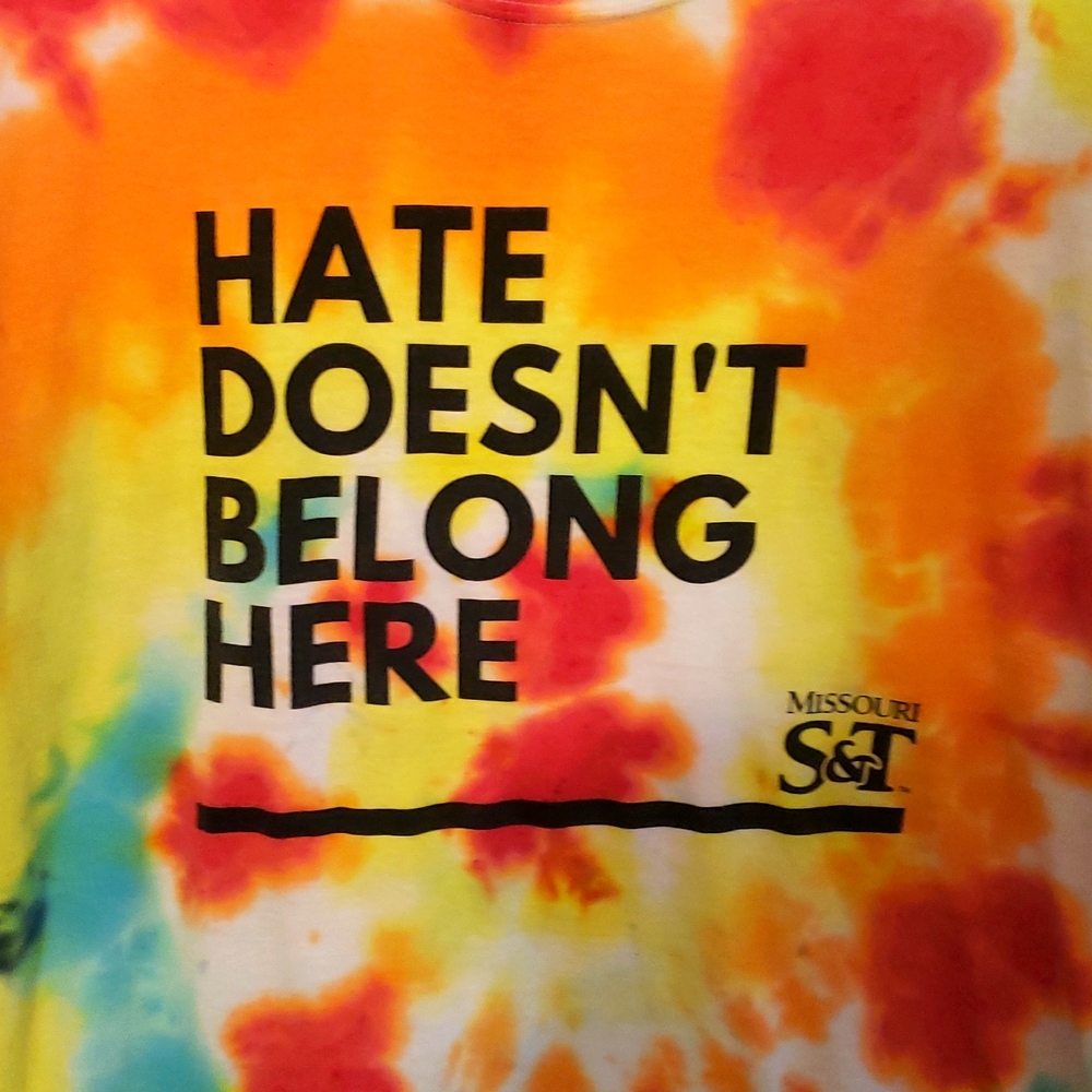 Mens Tshirt L tie die port and company